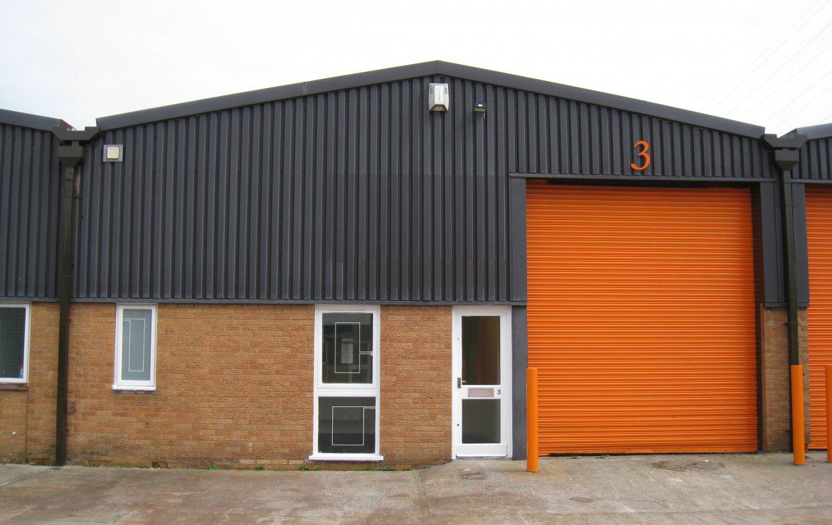 Millfield Estates Kingfisher Court entrance