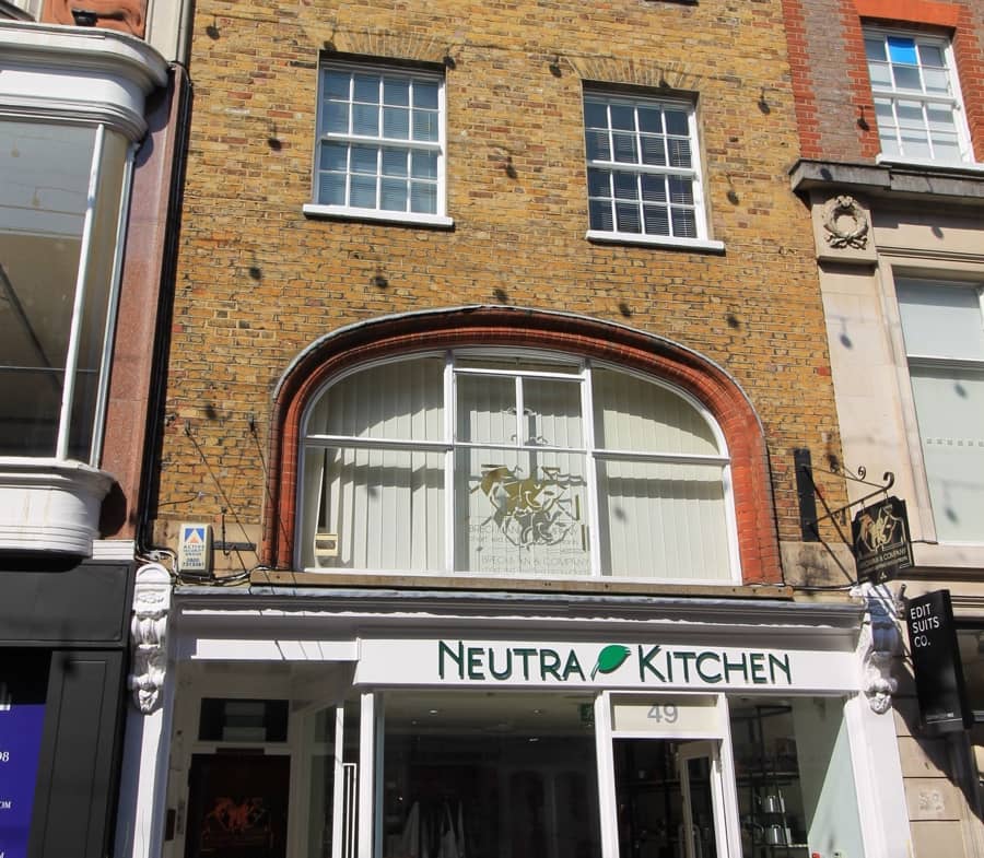 49 South Molton Street, mayfair, London, Shop space to rent