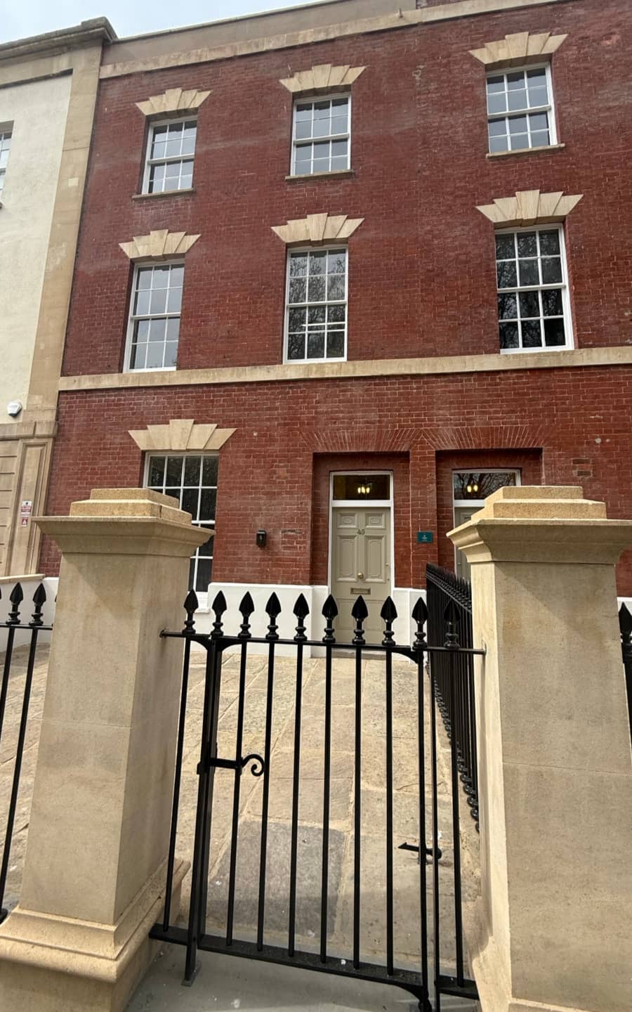 49 queen square Bristol office to rent_23 49 Queen Square Bristol, Offices, office space to let, office space to rent