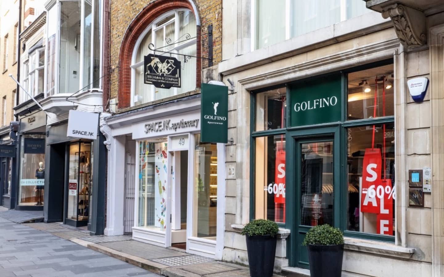 New boutique womens jeweller in 49 South Molton Street