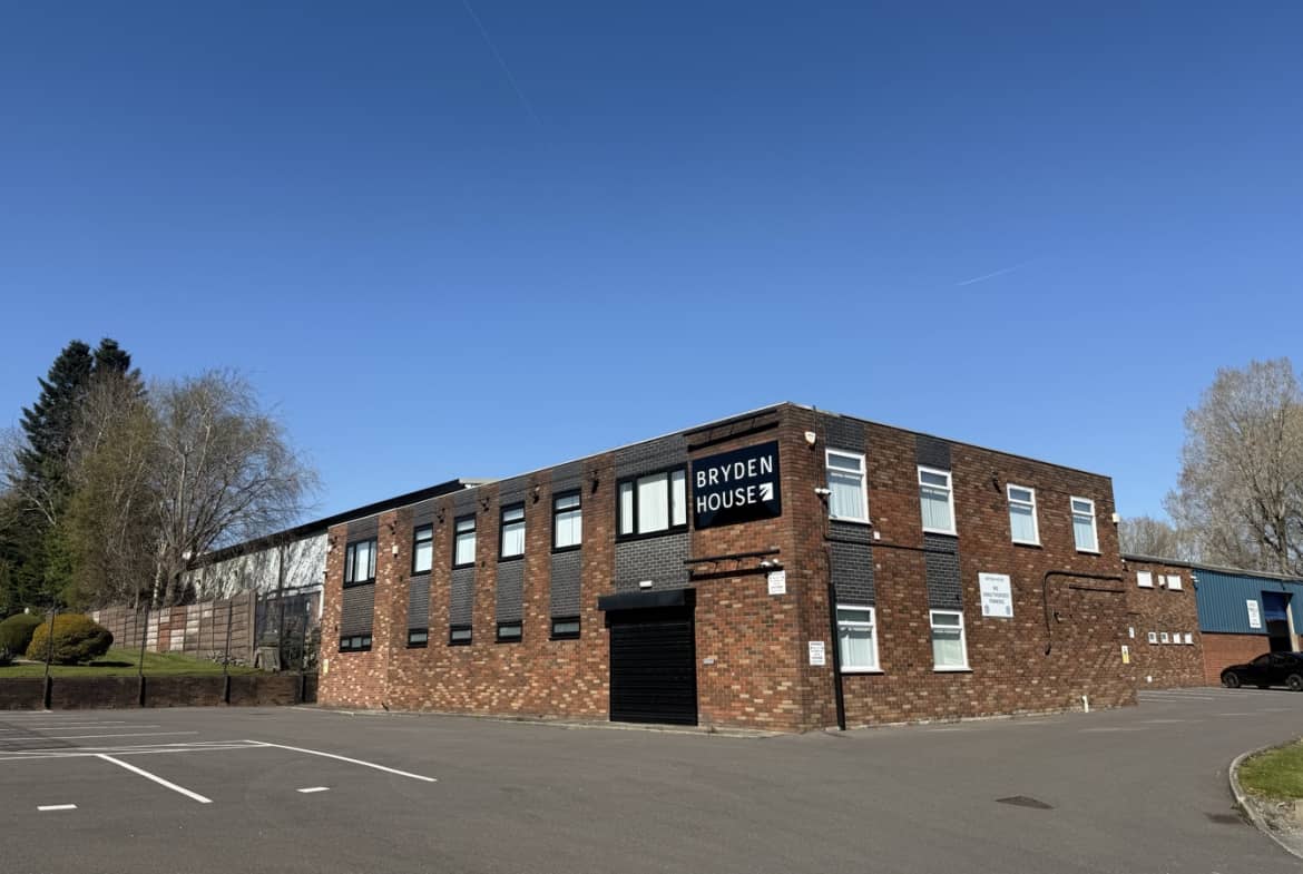Unit 1 Boundary Industrial Estate Bolton warehouse to rent