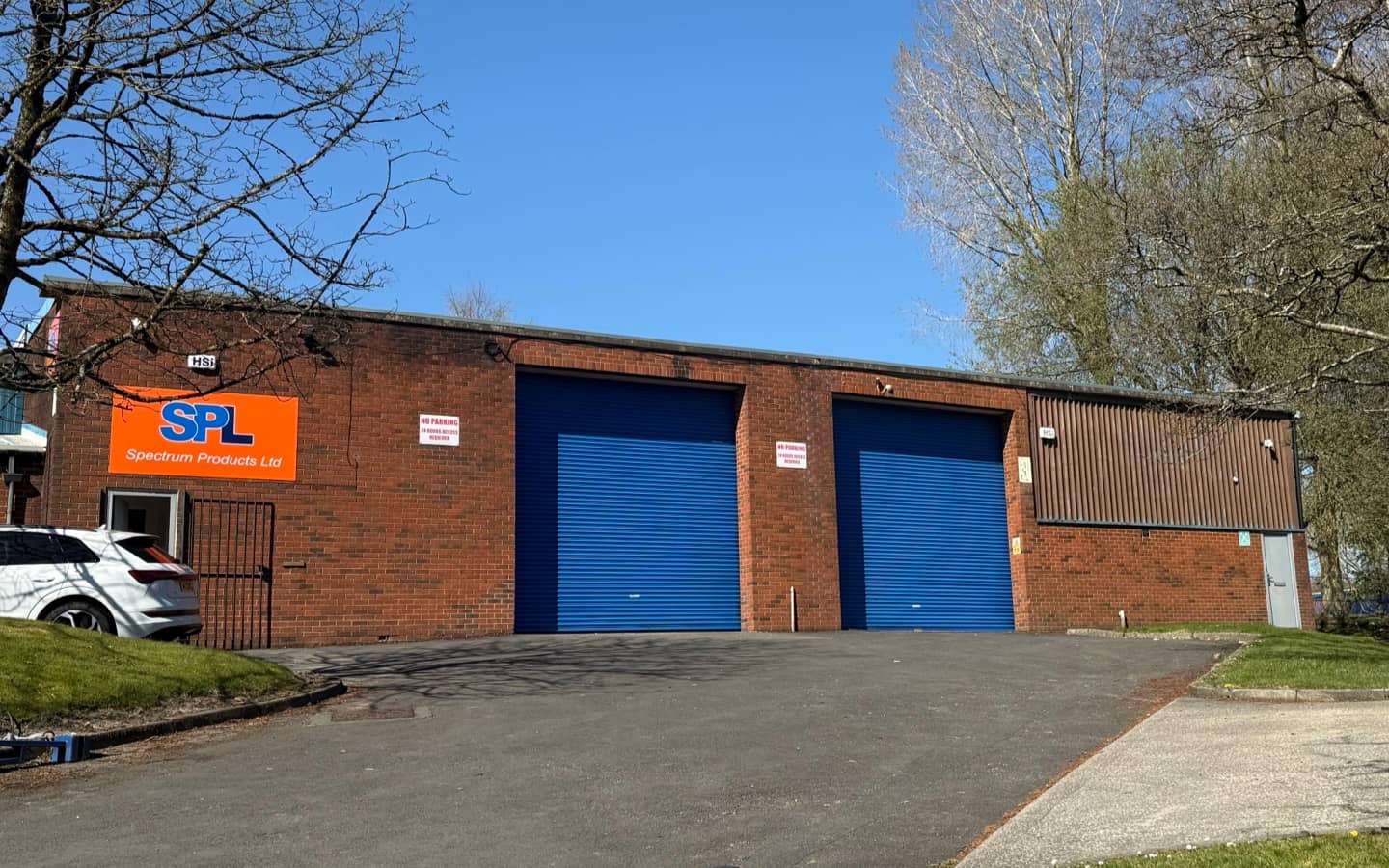 Unit 2 3 Boundary Industrial Estate Bolton warehouse to rent