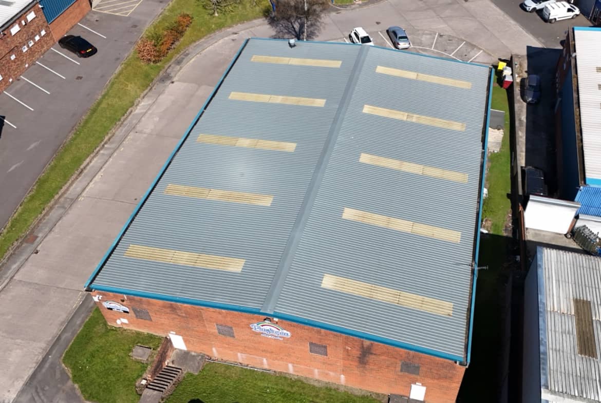 Unit 4 Boundary Industrial Estate Bolton warehouse to rent