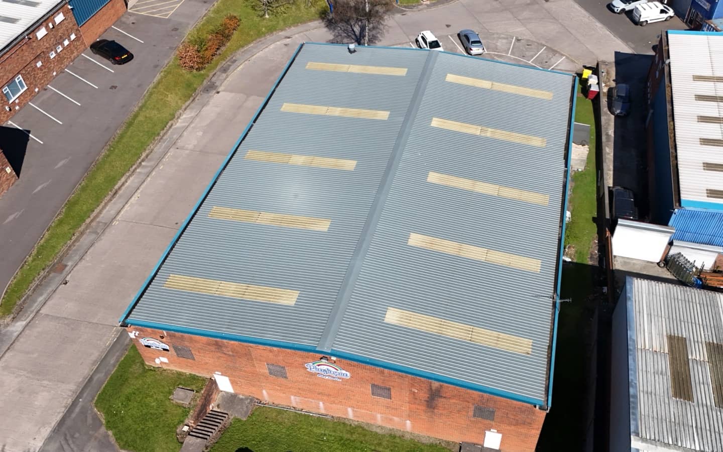 Unit 4 Boundary Industrial Estate Bolton warehouse to rent