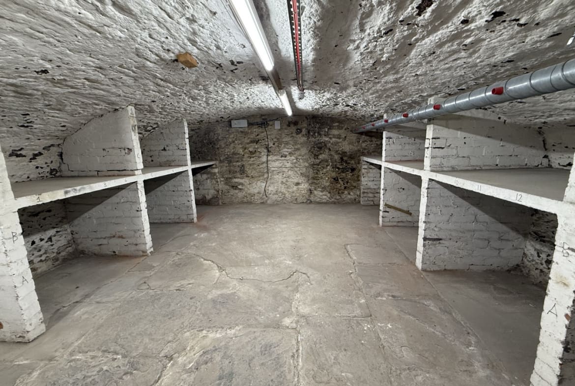 49 Queen Square Bristol, Offices, office space to let, office space to rent