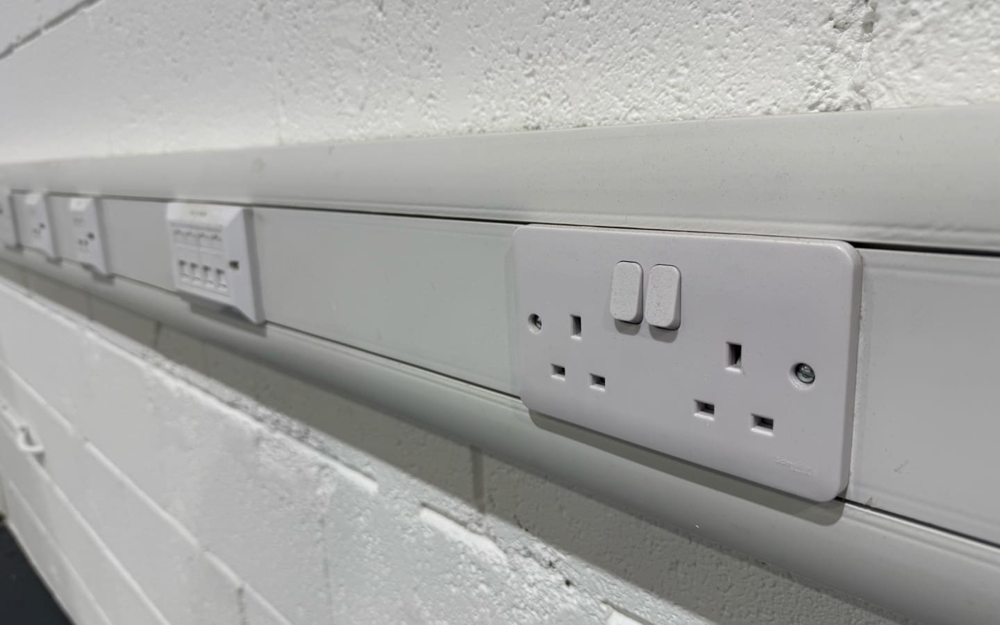 Unit 4 Riverside Bolton warehouse to rent_17 Unit 4 Riverside Bolton warehouse to rent